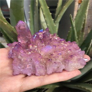 Natūralus mineralas "Violetinė liepsna 2" (150 g)