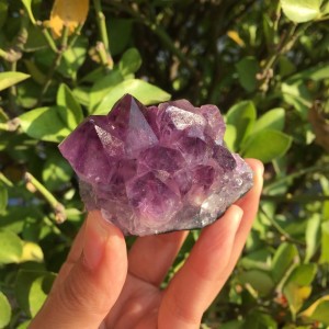 Natūralus mineralas "Violetinė liepsna 3" (89 g)