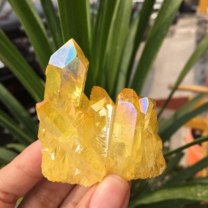 Natūralus mineralas "Geltonoji liepsna" (80 g)