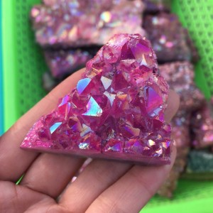 Natūralus mineralas "Tikras puikumėlis 4" (90 g)