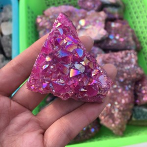 Natūralus mineralas "Tikras puikumėlis 4" (90 g)