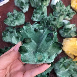 Natūralus mineralas "Nuostabioji svajonė 15" (kvarco kristalas, 260 g)