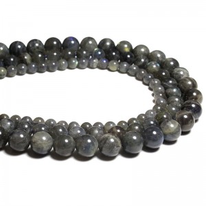 Karoliukai "Tamsioji elegancija 3" (labradoritas)