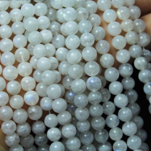 Karoliukai "Šviesos elegancija" (labradoritas)