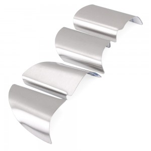 Vairo dekoracija automobiliui "Stiliaus elegancija 2" (4 vnt.)