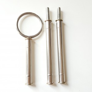 Plieninis laikiklis torto lėkštelėm "Aukščiausia klasė 4"