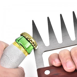 Plieninės šukos griliui "Aukščiausia klasė"