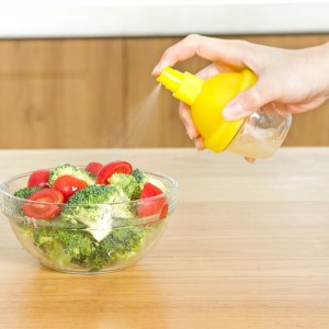 Citrinos išspaustuvas purškiklis "Patogiau nebūna"