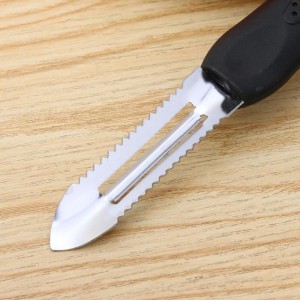 Universalus plieninis skustuvas "Patogiau nebūna"