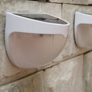 Saulės energija įkraunamas šviestuvas "Patogiau nebūna 2"