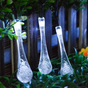 Saulės energija įkraunama girlianda "Nuostabieji lašeliai"