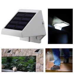 Saulės energija įkraunamas pakabinamas šviestuvas "Naujas stilius"