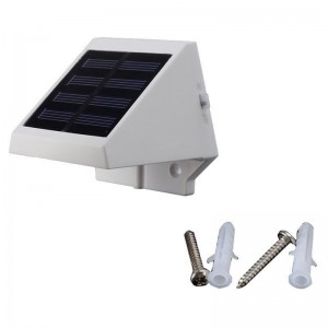 Saulės energija įkraunamas pakabinamas šviestuvas "Naujas stilius"