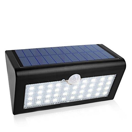 Saulės energija įkraunamas šviestuvas "Aukščiausia klasė 6" (38 LED)