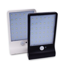 Saulės energija įkraunamas šviestuvas "Aukščiausia klasė 7" (36 LED)