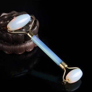 Baltojo opalito masažuoklis "Love feelings Pro 3"