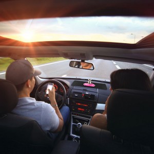 Neslystantis kilimėlis automobiliui "Progresas 3" (27 x 15 cm)