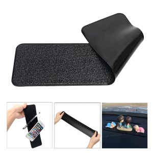 Neslystantis kilimėlis automobiliui "Progresas 5" (28 x 8 cm)