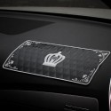 Neslystantis kilimėlis automobiliui "Aukščiausia klasė" (30 x 15 cm)