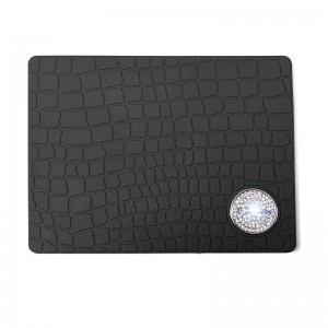 Neslystantis kilimėlis automobiliui "Aukščiausia klasė Pro Plus 4"