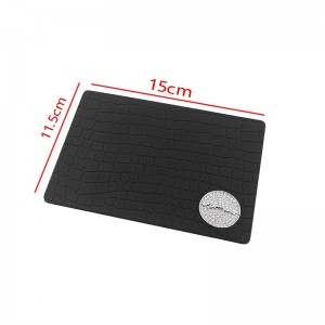 Neslystantis kilimėlis automobiliui "Aukščiausia klasė Pro Plus 4"