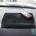 Neslystantis kilimėlis automobiliui "Aukščiausia klasė 2" (28 x 17 cm)