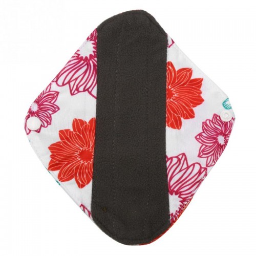 Daugkartinio naudojimo higieniniai įklotai "Vasaros žiedai 8" (5 vnt.)