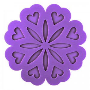 Vaikiškas silikoninis pietų padėkliukas "Puikusis žiedas 4" (eko draugiškas)