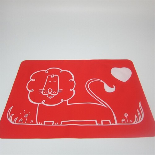 Vaikiškas silikoninis pietų padėkliukas "Puikusis liūtukas 3" (eko draugiškas)