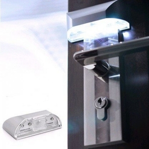 Sensorinis prožektorius "Saugiai atrakinsiu"