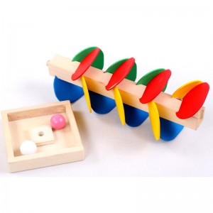 Medinė dėlionė "Riedinukas"