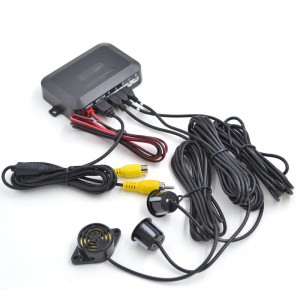 Galinio vaizdo kamera automobiliui "Deluxe Pro Trio"