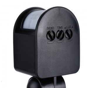 Saulės energija įkraunamas šviestuvas "Premium 4"