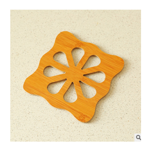 Medinis padėkliukas "Soul Kitchen Flower"