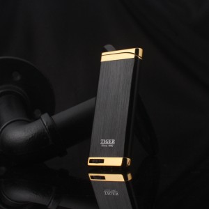 Žiebtuvėlis "Premium Fashion 4"