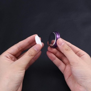 Laikrodis automobiliui "Stiliaus elegancija"