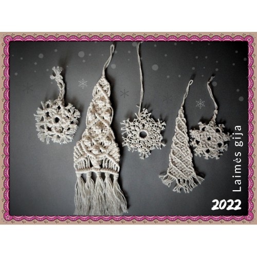 Pintų eglučių, snaigių rinkinys