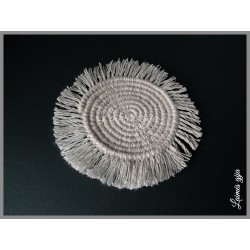 Medvilninis rankų darbo padėkliukas puodeliui "Pasitinkant