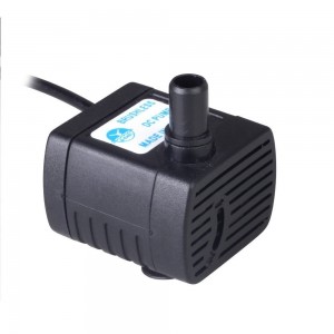 Fontano siurblys maitinamas saulės baterija