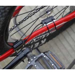 Dviračio kompiuterio priedas mobiliajam telefonui "ANT"